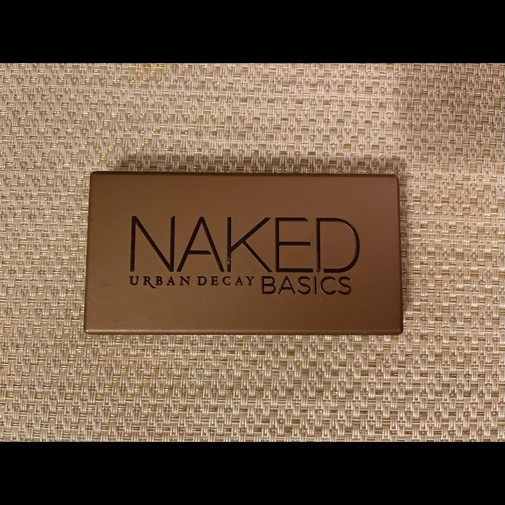 Urban decay naked basics